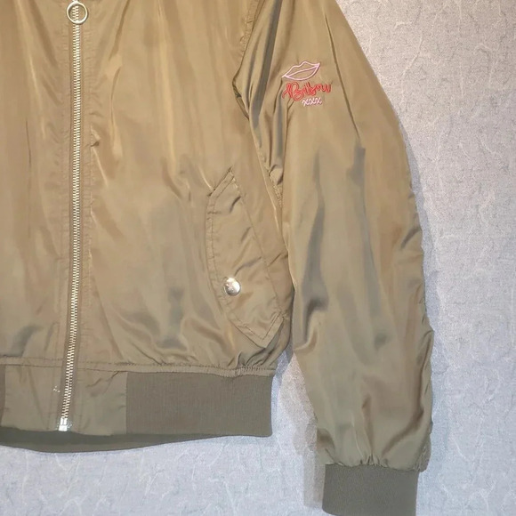 H&M Olive Green "La Vie Est Magique" Girl's Bomber Jacket Size US 10-11Y - Picture 7 of 16